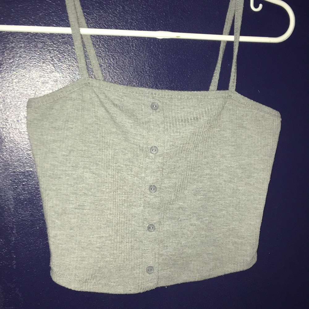 Grey top